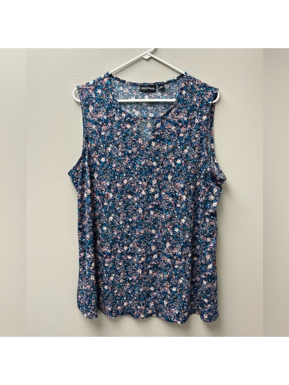 Nina Leonard Women’s Floral Patterned Tank Top Blouse